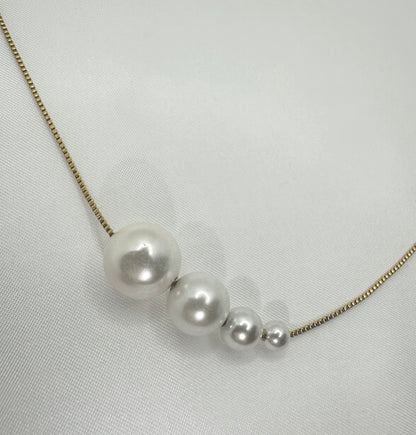 Royal Pearl Glow Necklace