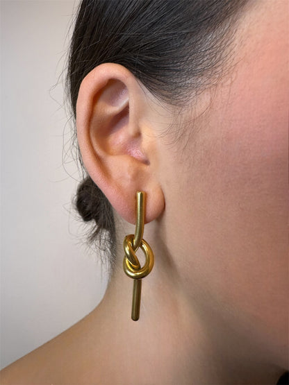 Timeless Twirl Earrings