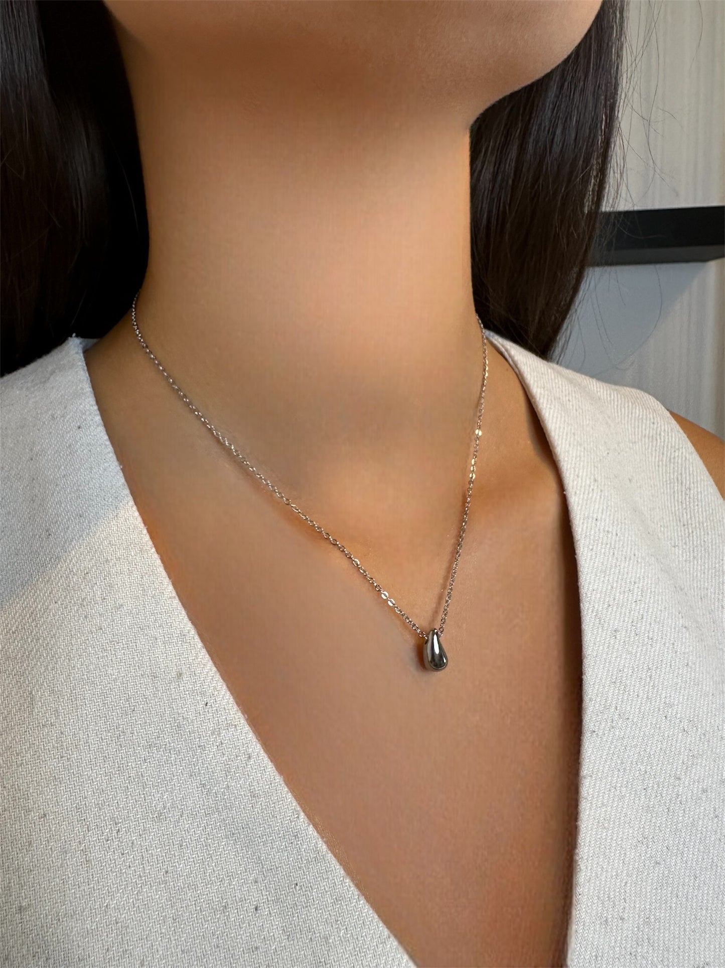 Dewdrop Charm Necklace